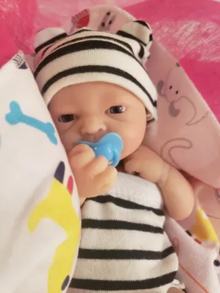Bebe Reborn Niño