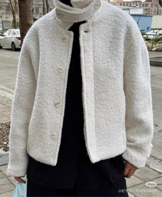 Chaqueta blanca texturizada