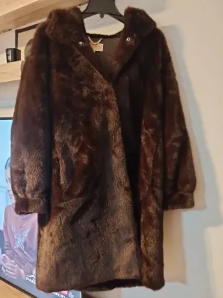 Abrigo Piel Sintético Michael Kors Marrón