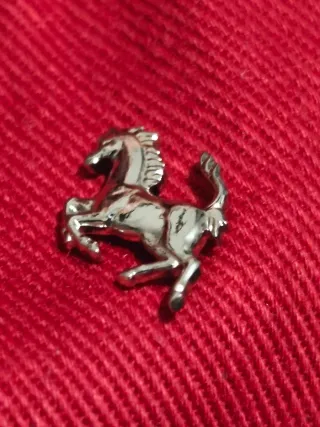 Pin Cavallino Rampante Ferrari