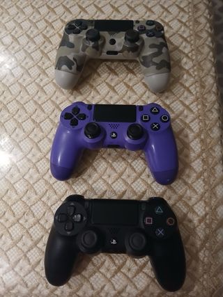 PS4 (PlayStation 4) + 3 Giochi