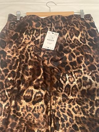 Pantalón Jacquard Animal Print Zara Talla L