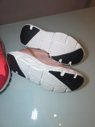 Confezione di Scarpe Sportive Taglia 41