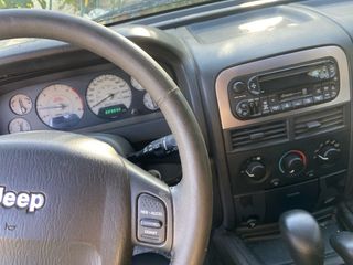 Jeep Grand Cherokee 2004