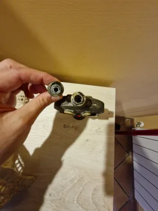 Bottiglia profumo vintage decorata