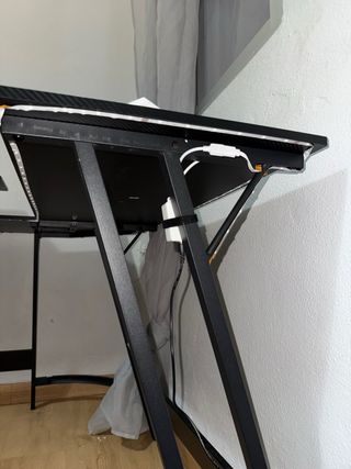 Mesa gaming negra L NO ENVIOS