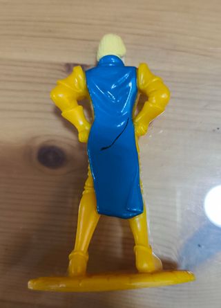 FIGURA Disney Nestle Jorobado Notre Dame Phoebus