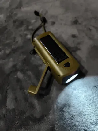 Radio de emergencia FM AM multifunción