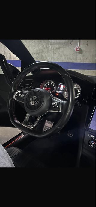 Volkswagen Golf GTI 7 Performance