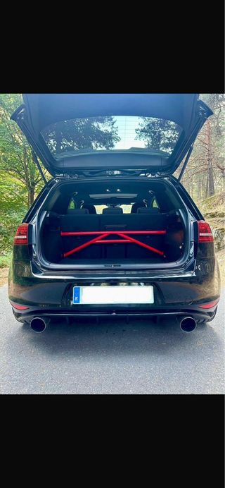 Volkswagen Golf GTI 7 Performance