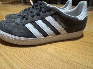 Adidas Gazelle unisex gris oscuro