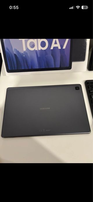 Samsung Tab A7 + Teclado + Funda