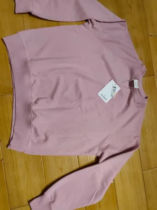 Sudadera rosa Pull and Bear