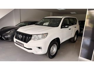 Toyota Land Cruiser 2.8 D-4D GX 150 kW (204 CV)