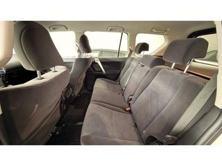 Toyota Land Cruiser 2.8 D-4D GX 150 kW (204 CV)