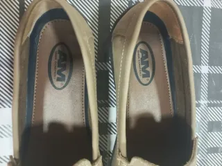 Zapatos de ante beige