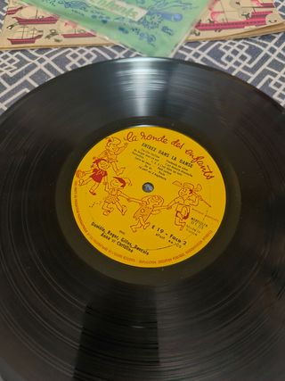 Vinilo Infantil La Ronde des Enfants E-19