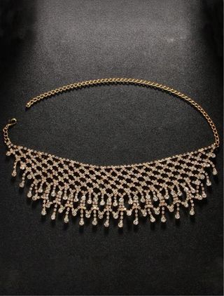 Elegante Collar choker dorado con pedrería galante