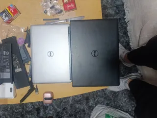 Portátiles Dell Negro y Plata