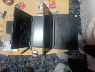 Portátiles Dell Negro y Plata