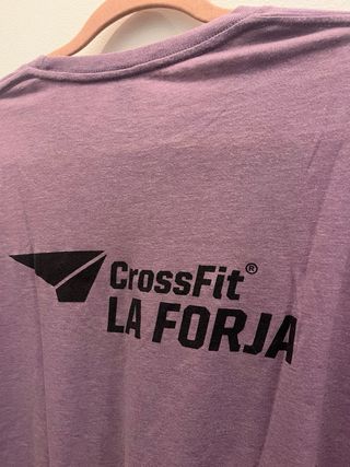 Camiseta Crossfit La Forja talla S lila