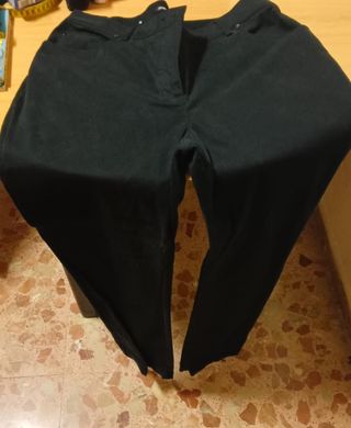Pantalón negro largo talla 44