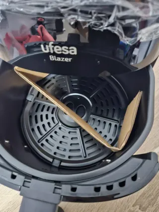 Oferta:Freidora de aire Ufesa Blazer 3,5L