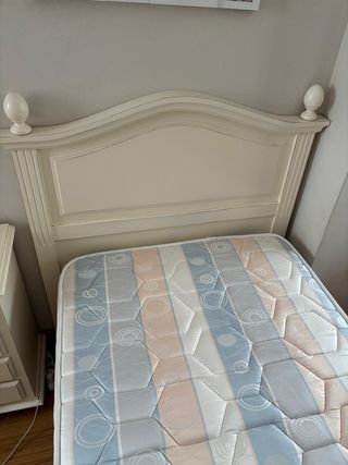 Dormitorio completo.