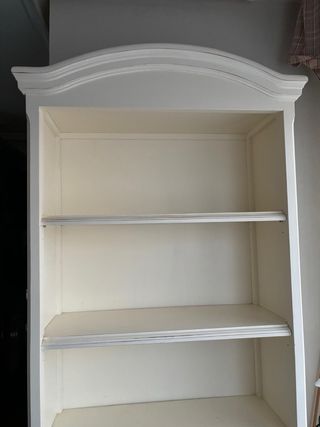 Dormitorio completo.