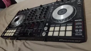 Mesa de mezclas Pioneer DJM-SX
