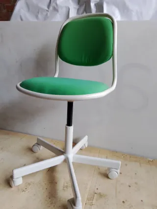Silla de escritorio con elevador