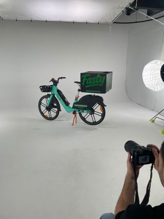 Bicicleta eléctrica para repartidor (alquiler)