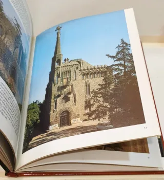 Libro La arquitectura de Gaudí