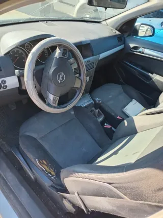 Despiece Opel Astra H Ranchera Familiar