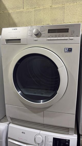 Secadora AEG 8kg