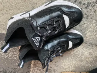 Deportivas Guess Mujer