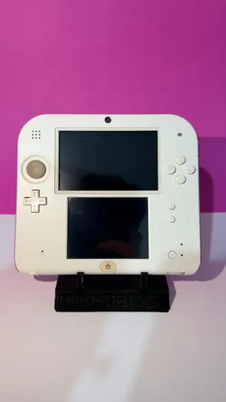 Nintendo 2DS Bianca e Rossa