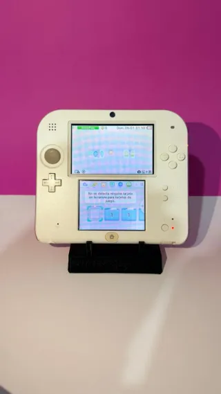 Nintendo 2DS Bianca e Rossa