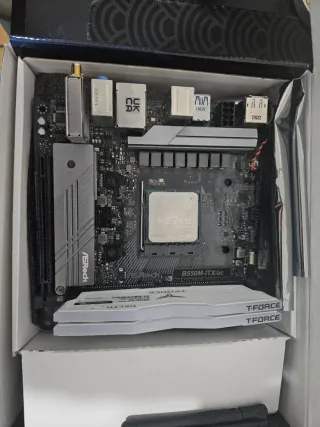 Combo AM4 mini itx