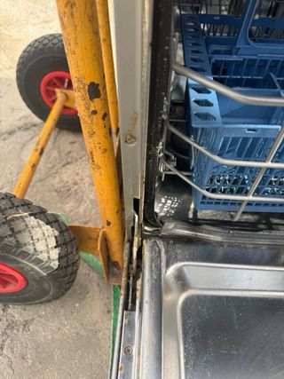 Lavavajillas Indesit plateado