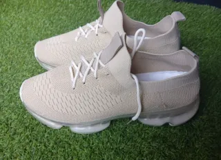 Zapatillas Beige Deportivas