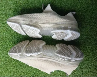 Zapatillas Beige Deportivas