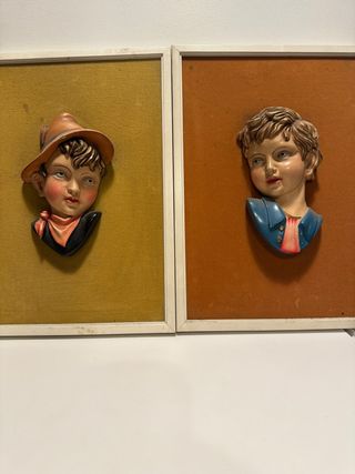 Coppia quadri rilievo fanciulli