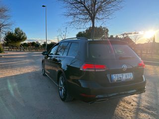 VW Golf Variant VII 2.0 TDI DSG7 | ACC | LED