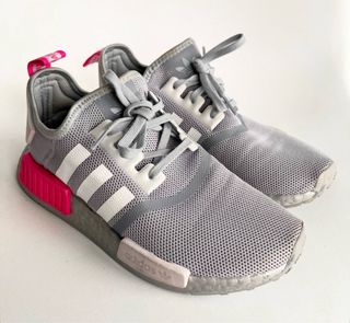 Adidas NMD_R1J  zapatillas gris y rosa
