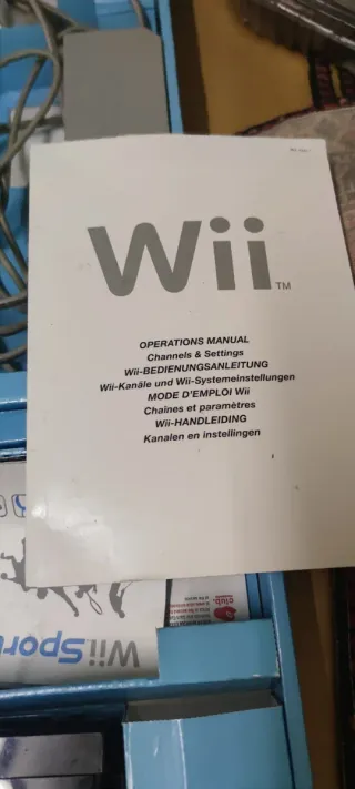 Nintendo Wii con caja y manual