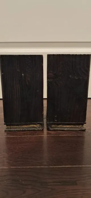 Coppia di antichi supporti per libri a forma di gufo