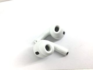 in-ear apple airpods pro 2 gen