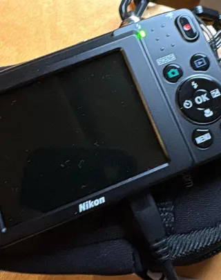 Cámara Nikon COOLPIX S2800 Negra