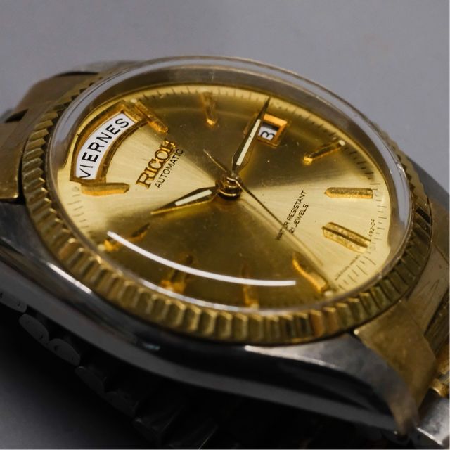 Reloj Ricoh Automático Bicolor Día-Fecha